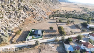 Antalya Korkutelide 505 M² Yola Cephe Doğa İçinde Bahçe Fırsatı