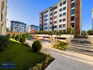 Global'den,postane Mah. Yavuzhanlarda,elit Sitede,sıfır Daire