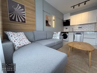 Ortaköyde İç Mimar Tasarımlı 2+1 Full Eşyalı Satılık Sıfır Daire