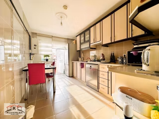 Pursaklar Salı Pazarı Yakını | 3+1 | 120m2 | Çift Banyo | Kiler