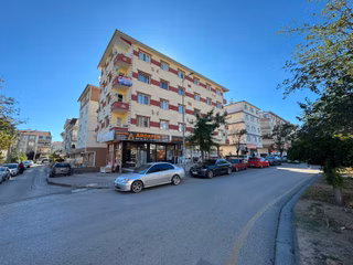 Sincan İstasyon Mahallesi Merkezi Konum Cadde Üzeri Satılık