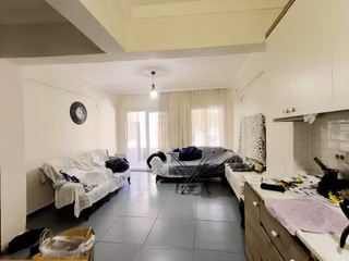 Diş Hastanesi Yakını Sahile 5 Dk Mesafede 3+1 Zemin Kat Daire