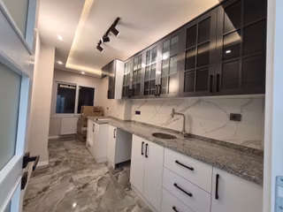Adana Seyhan Baraj Yolunda Ana Cadde Üzerinde Hasarsız İçi Yapılı 3+1 Satılık Daire