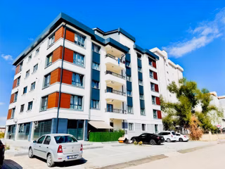 Sivasgmtemlak Kardeşler'mah Ultra Lüx Full Eşyalı 1+1/60m2 Daire