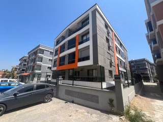 Berk Emlak'tan Gaziemir Merkezde Satılık 3+1 Lüks Daire