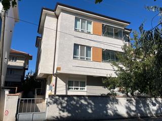 Century 21 Vizyon'dan Gündüz Ökçün Blv Yakını 2+1 Satılık Daire