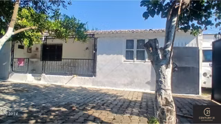 Kardeşköyde Müstakil Evli Arsa 330²