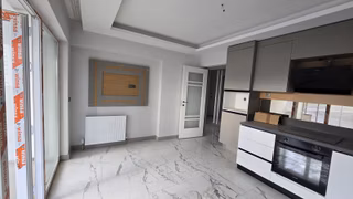 Törekent Mah.'nde Cam Balkonu Kapalı Mutfak 2+1 Kiralık Daire