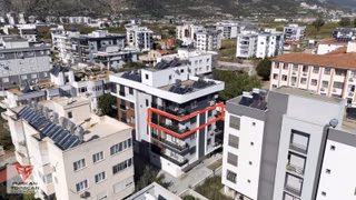 Merkezi Konumda Eşyalı Ayrı Mutfaklı Kiralık 2+1 Daire