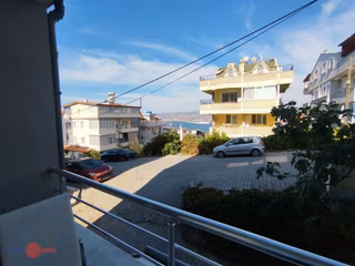 Yakamoz Mevkiinde Ferah Ve Deniz Manzaralı 2+1 Daire