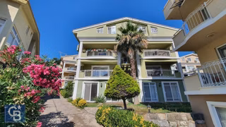 Marmaris Beldibinde Havuzlu Site İçinde 3+1 Bahçe Dubleks Daire