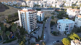 Karşıyaka Örnekköyde Ketenci İnşaat Satılık 3+1