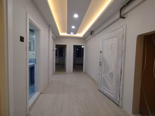 Yeski Emlâk İnşaattan Satılık Merkezi Konumda İçi Full Yapılı Masrafsız Daire