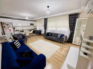 Toroslar Orman Bölge Müd. Yanı Cadde Üzeri Satılık 2+1 Daire!