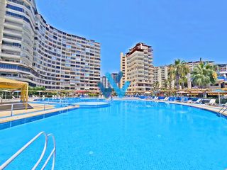 Win'den Gondol 2'de Deniz Ve Havuz Manzaralı 1+1 Satılık Yazlık