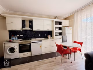 Mercan'dan Üniversite Yakını 2+1 Eşyalı Geniş Balkonlu Apart !!