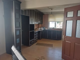 İzmir Menderes Mithatpaşa 3+1 Doğalgazlı 2wc2 Balkon 3 Kat Yapılı Daire