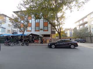 Fatih Işıklarda Satılık Dükkan