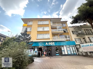 Bahçelievler Azerbaycan Caddesi Satılık 3+1 Kök Tapu Daire