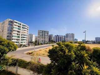 Merkezi Konum Ceylan Avm Arkası 2+1 Ara Kat Daire