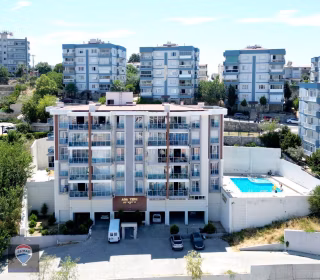 Kuşadası’nda 2016 Yapımı 2+1 | 2 Banyo | Balkonlu | Doğalgaz Kombili