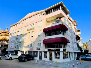 A Hisar Mah Güllük Cad Garajlı Satılık 3+1 Daire Krediye Uygun