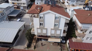 Pazartesi Pazarı Yanında Komple Satılık Bina - 1