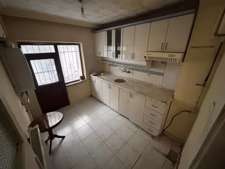 Oktay Kerman'dan Mareşal Ç. Mah. Kiralık 3+1 Bahçe Katı Daire
