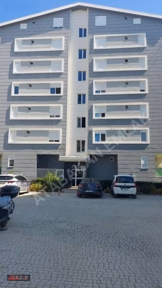 Kavaklı Mahallesi Sarılar Mevkisinde Site İçerisinde Kiralık 3+1