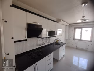 Oğuz Gezer'den Site Konforunda 2+1 Kiralık Daire