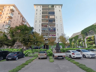 Yeni Girne'de Satılık Daire 3+1