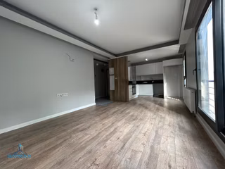 Cemalpaşa+toros Caddesi Yakını 3+1+açık Mutfak Satılık Daire....