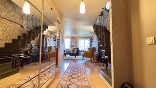 Mev Yanı 4+1 D.gazlı Şömineli 4 Balkonlu Deniz Manzaralı Villa