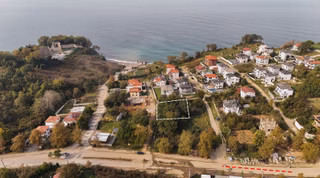 Akçakoca Kale Yanında Muhteşem Deniz Manzaralı Köşe Arsa