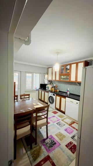 Ed-seylap Caddesi Üzerinde Merkezi Konum 3+1 Satılık Daire