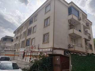 Ak Parti Binasına Yakın Eşyalı Kiralık 1+1 Daire