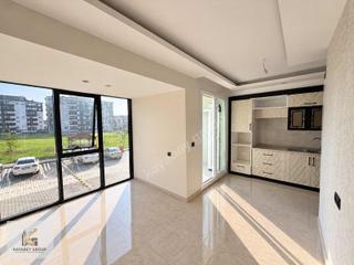Acil Özay Realty 1 Satılık 3+1 1. Kat
