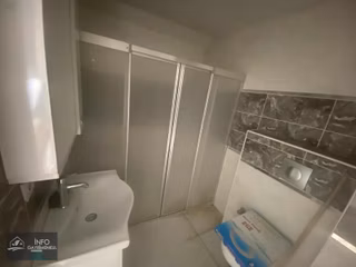 Emek Mahallesi'nde Merkezi Konumda Kiralık 1+1 Çatı Dairesi