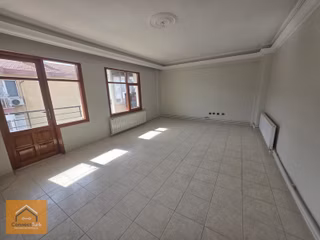150 Evler Mahallesinde Kiralık 3+1, Ferah Ve Kullanışlı Daire