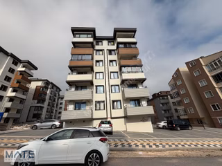 Paşakent Mah.de Arakat Full Eşya Yer. Isıtma 1+1 Balkonlu Daire