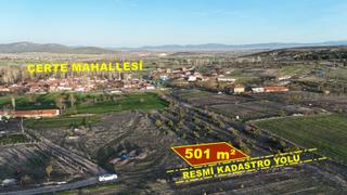 Kütahya / Emet /501 M² İmarlı Arsa Müstakil Tapu