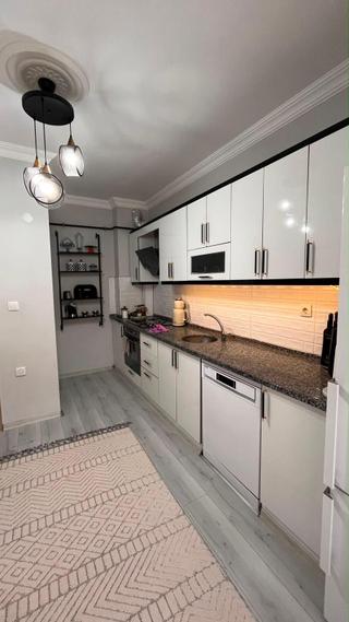 Niksar Prestij Grup Emlaktan Şehir Merkezinde Satılık 2+1 Daire