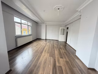 Esenler Tuna M H Kiralık Daire 100 Metre² 2 + 1