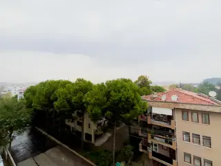 İdenova'dan Konak'ta Beşevler Caddesine Cephe 3+1