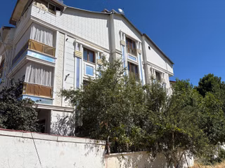 Sahibinden Merkezi Yerde Müstakil Binada Eşyalı 3+1 Daire