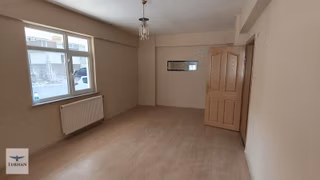 Turhan Emlak'tan Merkezde Kiralık Daire