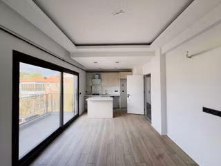 Yiğit Gayrimenkul'den Çeşme Merkez Musalla'da Sıfır 2+1 Daire - 1
