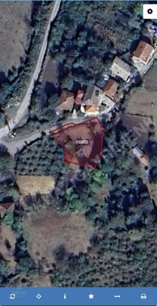 Kutlubeyyazıcılarda Satılık Villa İmarlı Köşe Parsel - 1