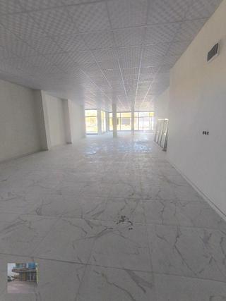 Karaman Yoluna Cephe Kiralık 340m² Dükkan 150m² Bodrumda Kullanım Alanı Var Lokasyon Olarak İşlek