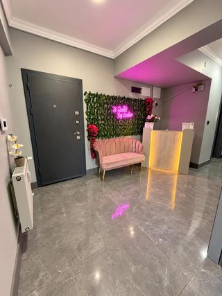 Devren Kiralık Yoğun İşleyen Aktif Güzellik Merkezi